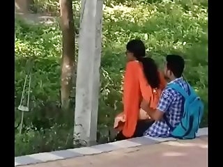 Desi lover out door fuck hard